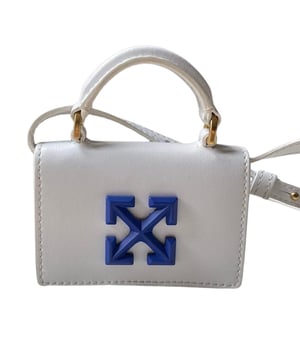 This Bag from Off-White is the perfect accessory for those who want to add a classic touch to their everyday look, Off-White White Bag, Zip Closure, perfect for Summer Festivals, ArrowLogo Along Front, Tiny Bag, Perfect for holding cards and loose change, Adjustable Belt