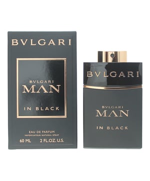 BVLGARI MAN IN BLACK - Inspiriert von griechisch-römischer Mythologie und der Kraft des Vulcanos, präsentiert sich dieser Duft als ein unerwartetes, markantes Eau de Parfum. Lebhaft und anziehend mit Amber-Anziehung in der Kopfnote, gefolgt von einem ledrig-blumigen Herzen. Die Basisnote verzaubert mit schwarzen Amber-Noten. Verführerisch und männlich - ein Duft der ultimativen Verführung.