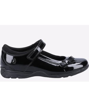 A Classic Back to School Shoe; The Carrie features a microfresh lining and a decorative bow for that on trend look.
Fit Left Fit Right - Unique fitting system allows for 5 different width fittings for each individual foot. Every pair of shoes comes with 3 pairs of footbeds.
- Subtle Heel Guard for Scuff Protection- Fun and colourful Bubble sole design- Approx 15mm Heel Height- Decorative Bow