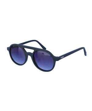 Gafas de sol Kypers con montura de acetato.
Color Negro
Forma ovalada.
Lentes de color Marrón
Patillas de acetato, con el nombre de la marca grabado.
100% Protección UV. 
Cristales antirreflejo polarizados.
Incluye una funda de tela de protección.

Medidas  Alto lente: 43 mm
Ancho lente: 50 mm.
Puente: 21 mm.
Patillas: 145 mm.


Limpieza y manutención:
-Limpiar las gafas con agua y jabón (neutro).
- No utilice paños sucios o abrasivos, que puedan alterar las características de los filtros.
- Utilice solo accesorios y repuestos originales.