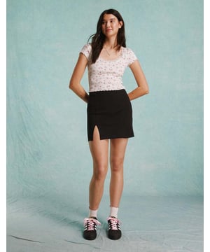 Skirts by Miss Selfridge Lower-half looks Plain design High rise Side split Regular fitSold By: Asos