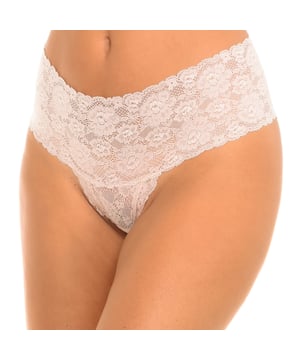 Panties Janira.
 Intimate adaptable panty style.
 Embroidered flower detail.
 Fine garments without fabric marks.
 Decorative embroidered details.
 Comfortable and breathable microfiber fabric.
 Seams seen in tone.
 Composition: 84% Cotton, 16% Elastane
 Care:
-Wash at a maximum temperature of 30º.
 -Do not use bleach.
 -Do not use an iron.
 -Do not use dryer.
 -Do not dry clean.