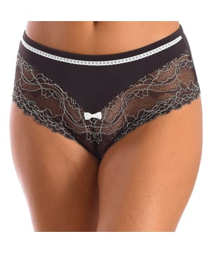 Braga 600 mujer Selene.
Color Marrón

Braga culotte de encaje bicolor. Combina con los sujetadores Flavia y Lucía.
Una prenda cómoda y femenina ideal para el día a día de la mujer.

Composición:  79% Poliamida, 14% Elastán, 7% Poliéster

Lavar a mano. 
Temp. máxima 30º.
No planchar. 
No usar lejía.
No usar secadora.
No lavar en seco.