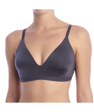Comfort is een must, dus verwelkom de Sloggi P Padded Bra 2.0. Ontworpen met licht gewatteerde cups en zonder beugels voor een comfortabel gevoel de hele dag lang, lichte en zachte binnencups voor een luxe gevoel op je huid.

 Details:

 - Licht gewatteerde cups.
 - Push-up stijl.
 - Verstelbare vaste bandjes.
 - Lichte en zachte binnencups.
 - Geen beugels of staafjes: alleen maximale zachtheid en bewegingsvrijheid.
 - Traditionele haakjessluiting.
 - Milieuvriendelijke inzetstukken van mesh en elastaan.
 - Merklogo Sloggi op de achterkant.

 Comfortabele push up bh perfect voor dagelijks gebruik.
 Samenstelling: 52% Polyester, 37% Polyamide, 11% Elastaan
 Onderhoud:
- Machinewas max. 40ºC.
 - Geen bleekmiddel gebruiken.
 - Geen droger gebruiken.