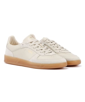 Introducing these leather and suede trainers. Excellently crafted, they showcase embossed branding on both the side and tongue. Experience ultimate comfort with a fully lined interior.