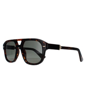 Las gafas de sol Police Square Mens Shiny Dark Havana Green SPLL19 Monument 1 destilan sofisticación moderna con un diseño audaz y geométrico que capta la atención a la vez que proporciona la máxima comodidad. Con una montura ligera, estas gafas de sol mejoran la claridad visual, por lo que son ideales para los días soleados. La distintiva forma angular añade un toque vanguardista, complementado por el icónico logotipo de Police que muestra un compromiso con el estilo y la calidad. Ya sea para ir a la playa o para pasear por la ciudad, las gafas de sol SPLL19 son la combinación perfecta de moda y funcionalidad, y le garantizan un aspecto impecable a la vez que protegen sus ojos.