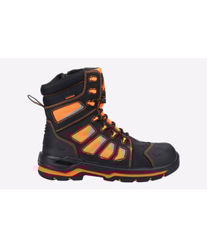 Hi-Leg Metaalvrije Hi-Vis Veiligheidsboot met YKK-zijrits is ontwikkeld om alle soorten industrieën aan te pakken onder de meest ongunstige omstandigheden. Hi-Vis fluorescerend waterdicht Cordura zorgt voor maximale zichtbaarheid op elk moment van de dag.
- Metaalvrije boot met gele veiligheids Hi Vis waterdicht CORDURA- Waterdichte bovenkant van volnerf nubuckleer- Interne waterdichte membraan- Gevormde TPU teenbescherming voor extra duurzaamheid- Gevormde TPU hakbescherming voor verbeterde steun en bescherming van de hak- Reflecterende piping en lus voor maximale zichtbaarheid- Diep gepolsterd mesh kraag voor extra comfort- YKK-zijrits voor gemakkelijke toegang- Comfortabele, gevoerde en verwijderbare PU-binnenzool- Ingebrachte PU-tussenzool voor verbeterd comfort en schokabsorptie