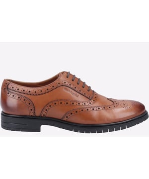 Der Santiago von Hush Puppies ist ein klassischer Oxford-Schnürschuh aus Leder mit Flügelspitze und einer Memory-Foam-Lederdecksohle. Die leichte, flexible Sohle macht ihn zum perfekten Schuhwerk für den ganzen Tag.
-Speziell entworfene, mehrfach gerillte Sohle von der Ferse bis zur Zehe ermöglicht volle Flexibilität des Fußes.
-Bewegung für ganztägigen Komfort
-Obermaterial aus Leder
Memory-Foam-Komfort-Einlegesohle mit Lederdecksohle
-Hochwertiges Leder