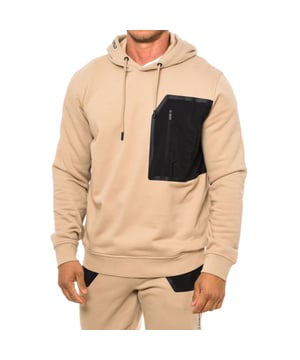 Hoodie 705062 men.

 It features a round neckline with a drawstring-adjustable hood.
 It has a zipper pocket at the top front, providing a functional and aesthetic detail.
 Ribbed cuffs and waist add a sporty and modern touch.
 This Karl Lagerfeld hoodie is a casual and versatile garment, suitable for multiple occasions.
 Composition: 87% Cotton, 13% Polyester
 Care:
Wash at maximum temperature 30º.
 Iron at low temperature.
 Do not use bleach.
 Do not use dryer.
 Do not dry clean.