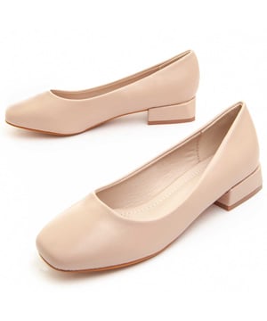 Bailarina cómoda para mujer. Calce cómodo. Plantilla acolchada. Suela antideslizante. Cosido reforzado. Fabricado por otras marcas para nuestra marca.