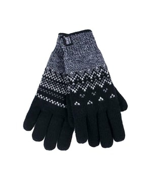 Wenn es draußen kalt wird, brauchen Sie ein gutes Paar Thermohandschuhe, um Ihre Finger kuschelig warm zu halten. Deshalb hat Heat Holders diese besonders warmen Handschuhe mit dem plüschigen Thermofleece-Futter Heatweaver entwickelt. Dieses seidige, weiche Futter fühlt sich nicht nur luxuriös an, sondern sorgt auch für kuschelige Finger in der rauen Winterzeit. Das Heatweaver-Futter maximiert die Menge an warmer Luft, die nahe an der Haut gehalten wird, um sicherzustellen, dass Ihre Finger nicht auskühlen. Die äußere Schicht besteht aus dem von Heat Holders speziell entwickelten Garn, einem Hochleistungsisolator, der die warme Luft drinnen und die Kälte draußen hält. Gleichzeitig bietet es eine hervorragende Feuchtigkeitsabfuhr. Die Handschuhe von Heat Holders haben außerdem eine ausziehbare Manschette, die sich zu einem schützenden Ärmel entfaltet, der das Handgelenk umschließt und so für einen sicheren Sitz sorgt, so dass keine kalte Lücke zwischen Handgelenk und Ärmel entsteht. Dank dieser Eigenschaften haben diese Handschuhe eine TOG-Einstufung von 2,3 und bieten somit Wärme in der bitteren Kälte des Winters. Diese Handschuhe sind in den Größen Small / Medium und in 7 Farben erhältlich.