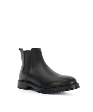 Elevate your autumn/winter wardrobe with Cezar. Featuring a classic round toe, statement chunky sole and comfy elasticated side panels, this pull-on style won't let you down.