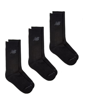 Nieuw Saldo introduceert de 3 Pakken Performance Crew Sokken in Zwart. De sokken zijn gemaakt met een versterkte teen en hiel samen met een ontworpen ondersteuning van de voetboog voor extra comfort.