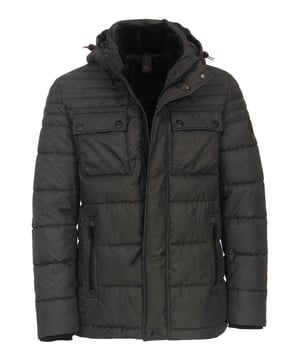 Deze gewatteerde jas van Casamoda is een robuuste en comfortabele jas voor koelere dagen. Het is gemaakt van hoogwaardige materialen en heeft een anti-allergische Sorona-vulling, die zorgt voor optimale warmte-isolatie. De jas is water- en windafstotend en beschermt je tegen weer en wind. De jas heeft een opstaande kraag en een doorlopende ritssluiting die wordt verborgen door een drukknoopsluiting. De jas heeft verschillende zakken waarin je je waardevolle spullen veilig kunt opbergen. De jas heeft steekzakken met ritsen en twee borstzakken met drukknopen. De stormmanchetten aan de mouwen zorgen voor een goede pasvorm en beschermen tegen de kou. De jas heeft een normale pasvorm, wat zorgt voor een comfortabele pasvorm. De jas heeft ook een afneembare capuchon die je kunt bevestigen of verwijderen met drukknopen. De capuchon is een praktisch detail dat je meer flexibiliteit geeft. Hij is verkrijgbaar in verschillende kleuren en maten en kan op verschillende manieren worden gecombineerd. Deze gewatteerde jas van Casamoda is een robuuste en comfortabele jas voor elke man.