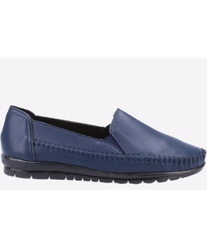 A simple yet versatile espadrille inspired loafer. A comfortable slip-on style with twin gussets and lightweight flexible EVA sole.
Smooth leather upper
Slip on casual shoe with twin elastic gussets.
Lightweight EVA sole