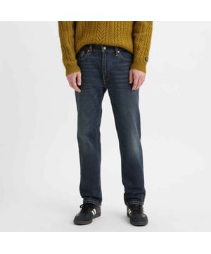 Mens Levis 541 Athletic Taper Born To Adapt Jeans in dark blue.- 5-pocket construction. - Zip fly with a Levi's® branded top button.- Belt loops.- Iconic Levi's® Red tab on the back pocket.- Brown Levi's® branded patch on the back of the waistband.- Comfort and mobility meet for a contemporary look.- Relaxed fit.- Ref: 181810746