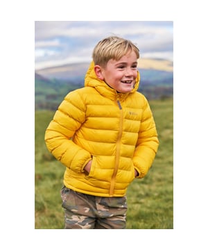 Outer Materials: 100% Polyamide. Lining Material: 100% Polyester. Filling Material: 100% Polyester. Filling: Microfibre. Design: Logo, Quilted. Fabric Technology: DWR Finish, Water Resistant. Cuff: Elasticated. Neckline: Hooded. Sleeve-Type: Long-Sleeved. Hood Features: Grown On Hood. Pockets: 2 Side Pockets. Fastening: Full Zip.
