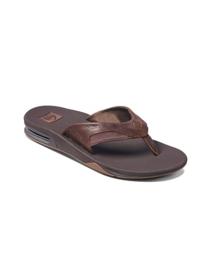 100% Fanning. 100% slide. 100% Reef. The Fanning slide is 300% awesome. With everything that makes the Fanning our bestselling men's shoe, including the crucial built-in bottle opener. Now styled as an easy on, easy off, easy everything slide. 100% do it.