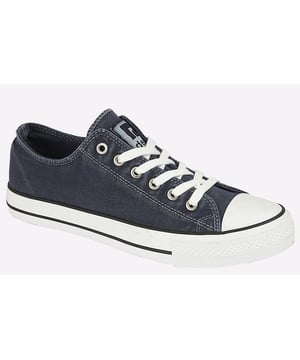 Designed to get the most out of everyday wih style, comfort and durability that is sure to take you through your everyday activites and turn heads whilst doing so- Washed Canvas
- Lace up closure
- Toe Bumper
- Cushioned footbed
- Durable rubber outsole
- Rubber Sole