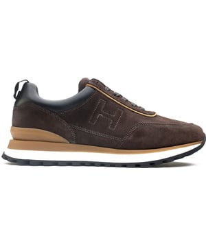 Mens brown Hackett London chad active trainers, manufactured with suede and a rubber sole. Featuring: leather detail on the collar, thermoformed removable insole, monogram h stitching on the sides, nylon pull tab and two-tone urban track midsole.