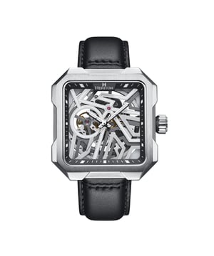 Boîtier en acier inoxydable de qualité chirurgicale 316L Mouvement automatique serti de bijoux Roulements bijoux : 22 rubis Réserve de marche de 36 heures Battements par heure (BPH) : 21 600/heure Cristal minéral recouvert de saphir Cadran squelette avec caractéristiques lumineuses Observation du fond du boîtier pour visualiser le mouvement  Bracelet en cuir véritable Fermoir en acier inoxydable avec logo gravé Aiguilles lumineuses Marqueurs lumineux Boîtier de 43 mm Largeur Résistance à l'eau 10 ATM