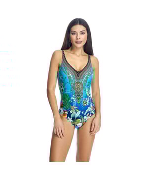 Bañador de mujer escote en pico W241276C.

Bañador escote pico con copa. Completamente forrado.
Presenta tirantes ajustables que permiten personalizar el ajuste y la cobertura.

Tejido de vanguardia con un alto poder moldeador, con una alta resistencia al cloro, cremas y aceites bronceadores y excelentes propiedades de absorción de la humedad.

Nuestros diseños están pensados para realzar tu belleza natural y hacerte sentir segura y radiante. Además, nuestros materiales de alta calidad te garantizan durabilidad y comodidad durante toda la temporada.

Calidad y tradición corsetera desde 1964. ¡Encuentra tu traje de baño perfecto!
 Composición: Forro exterior: 80% Poliamida, 20% Elastano.
Forro interior: 65% Poliéster, 20% Elastano, 15% Poliamida.
Copa: 100% Poliéster.
 Cuidados:
Lavar a mano.
No usar lejía.
No usar secadora.
No planchar.
No lavar en seco.
No estrujar.