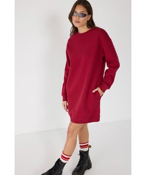 Nomatter-What bietet eine Kollektion für starke, einzigartige und stilbewusste Frauen. Hochwertige Stoffe und moderne Designs vereinen Komfort und Eleganz für jeden Anlass. Ob Alltag oder besondere Events – unsere Liebe zum Detail macht den Unterschied. Entdecken Sie zeitlose Ästhetik mit femininen Akzenten und heben Sie Ihren Stil auf ein neues Level. Mit "Nomatter-What" finden Sie die perfekte Kombination aus Ausdrucksstärke und Eleganz.