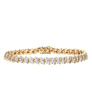 Oro amarillo de 9 quilates (375): 6,1 g; # Diamante: 1ct