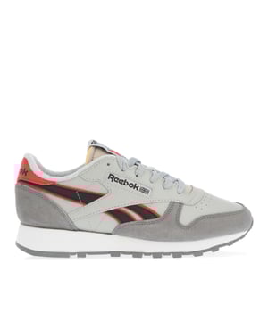 Heren Reebok Classic Leather schoenen in grijsrood.- Bovenwerk van leer en suède.- Vetersluiting.- Logo op hiel en vensterdoos.- Logo patch op tong.- Gewatteerde enkelkraag en tong.- Voorgevormde sockliner.- Geperforeerde teendoos.- Tussenzool van EVA-schuim.- Rubberen buitenzool.- Ref.: 100074354