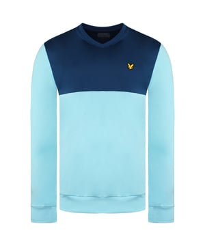 Un top de golf de rendimiento con un diseño audaz; La mediana edad del bloque de color de cuello en V ofrece estilo y sustancia, con un aspecto de sudadera contemporánea, un clásico cheque en V y un diseño de bloques de color de contraste fresco. Técnicamente, esta capa de golf ofrece que la humedad de la humedad aleja la humedad de la piel para que te mantengas secas y un forro de vellón para la máxima suavidad. El estiramiento de 4 vías le permite moverse libremente, el dobladillo acanalado y los puños están elásticos para un ajuste cercano y cómodo, y el icónico águila en el cofre es un toque final perfecto.