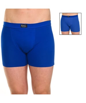 Pack-2 Boxers Kisses&Love
Color Azul-azul circulos
Cinturilla de goma elástica.
Detalle del nombre de la marca en la cinturilla.
Tejido transpirable.
Frontal anatómico con capacidad de sujetar sin apretar.
Costuras vistas a tono.

Composición:  95% Algodón, 5% Elastano

Cuidados:
- Lavar a temperatura máx. 40º.
- No usar lejía.
- No usar secadora.
- No planchar.
- No lavar en seco.