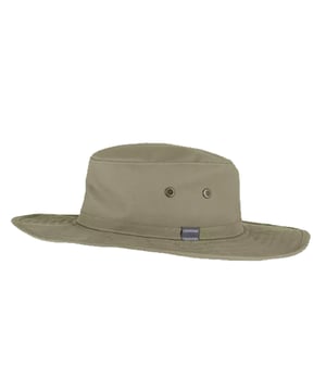 65% Polyester, 35% Baumwolle. Stoff: Gebürstet. Design: Logo, genäht. Besätze: Polyester. Gewebe-Technologie: DWR-Ausrüstung, EcoShield, NosiDefence, Solarshield, Sonnenschutz, wasserabweisend. Dehnbar. 160gsm. Insektenstichsicher. Nachhaltigkeit: Aus wiederverwerteten Materialien hergestellt.