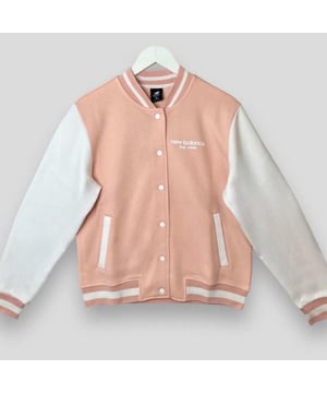 New Balance Womens Varsity Jacket Fleece Contrast Girls Bomber Sweat Jacket     
Regular-fit Jacket is Cut From a Soft and Breathable Cotton Fabric for Lasting Comfort     
This Jacket Features a Button Fastening for Customisable Coverage Whilst Ribbed Trims Optimise the Fit     
Side Pockets     
New Balance Branding to the Chest and Back     
Machine Washable