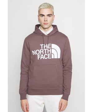 The North Face Mens Half Dome Standard Pullover Hoodie is a cozy classic for everywhere from the campsite to the café. - - . Standard fit. - - . Two-piece hood with a drawcord for adjustability, Set-in sleeves. - - . Kangaroo hand pocket. - - . Rib on cuffs and hem. - - . No-hand, water-based, screen-printed logo graphic on chest.