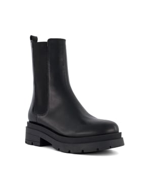 Synonymous with Dune London, the Chelsea boot is a long-standing classic favoured for its transitional appeal. Pause perfectly blends a contemporary aesthetic with our iconic heritage. Crafted from the finest material with a double-layered sole, this round-toed silhouette has been set on a cleated outsole and has been detailed with elastic inserts and a pull-on tab for added convenience. Finished with tonal hand stitching, this style will become a go-to styling solution all season long.