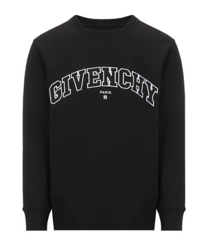 A classic piece from the Givenchy repertoire, this relaxed-fit sweatshirt will win you over with its sleek and cool look. Made from black cotton fleece, it features a round neck and ribbed edges and is illuminated with the label's name in white letters on the chest. An essential to wear whenever you feel like it, no matter what the occasion.