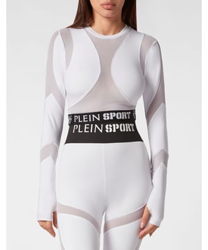Comfortable and light-weight long sleeve crop top designed to help you push your limits.   Maximum comfort and quick dry Lycra®   Stretch tulle inserts for maximum breathability   Thumbhole cuffs   Brand jacquard woven on the elastic bottom hem for a secure fit and greater firmness