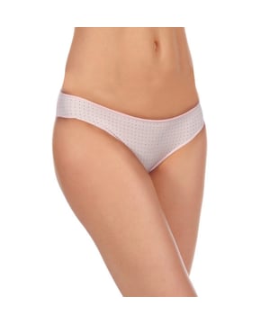 Braguita Greta en color rosa.
Una prenda cómoda y femenina ideal para el día a día de la mujer.
Color Rosa

Composición: 
84% Poliamida. 16% Elastano.

Cuidados:
Lavar a mano con agua fría.
Utilizar jabón neutro.
No utilizar lejía.
Aclarar sin retorcer.
Planchar sólo las partes no elásticas.