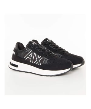 Armani Exchange Luxus Sneaker AX Herren Schwarz Synthetik. Authentischer Schuh von Armani Exchange - Streetwear/Sportswear Design von Armani Exchange - Armani Exchange für Herren Fashion, perfekt für den Alltag - Armani Exchange Sneaker in der Farbe Schwarz passt perfekt zum Rest Ihrer Garderobe - komfortables Synthetikmaterial - klassische Schnürsenkel - Luxus AX - Synthetik.