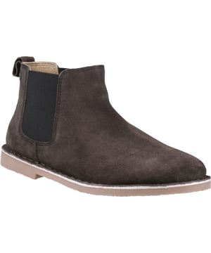 Het is moeilijk om koudere dagen te overleven zonder een paar comfortabele en modieuze laarzen. Daarom heeft Jack & Jones altijd alle must-have stijlen voor de herfst en winter.