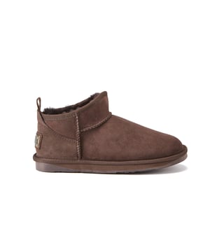 Neu für FW21: Unser Luxe-Klassiker Cosy im ultrakurzen Rundhalsschnitt, perfekter Luxus und täglicher Komfort für Ihre Füße