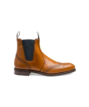 Step Into Luxury With The Mens Hoskins Ankle Boot By Premium Brand Loake. Crafted From Calf Leather, The Rich Tan Chelsea Boot Boasts Traditional Brogue Detailing And Is Completed With A Leather Sole And Reinforced Heel.