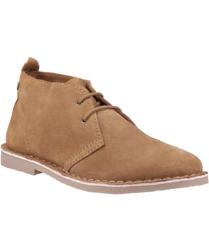 Het is moeilijk om koudere dagen te overleven zonder een paar comfortabele en modieuze laarzen. Daarom heeft Jack & Jones altijd alle must-have stijlen voor de herfst en winter.