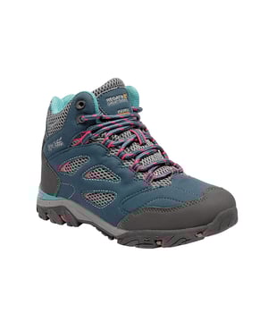 85% polyurathaan, 15% polyester. Wandelschoenen voor kinderen gemaakt van Isotex waterdicht materiaal. Naad gesloten met interne membraan bootee liner. Hydropel waterbestendige technologie. Ingekapselde hardwear voor minder gevaar voor uitstapjes. Schuurteen- en hielbumpers. EVA-comfort-voetbed. Stabiliserende schachttechnologie - (maten 13 UK Child/32 EU en hoger). Interne EVA-zak voor comfort onder de voeten en minder gewicht. Nieuwe rubberen buitenzool met zelfreinigende eigenschappen, schuine nokken voor aandrijving, remmen en grotere hielgreep om de impact te spreiden.