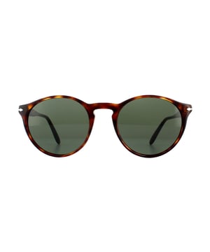 Persol Sunglasses 3092SM 901531 Havana Green are a lovely retro inspired style with the vintage keyhole bridge shape and a vey much in vogue round shape which features the iconic Persol silver arrow at the temples. Mineral glass lenses give superb clarity and the Meflecto flexible temple give a comfortable customised fit.