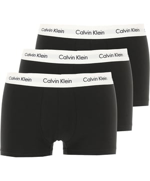 Pack-3 Calvin Klein Boxers.
 Elastic rubber waistbands with the brand's name consecutively embroidered.
 Comfortable and breathable fabric.
 Anatomical front, with the ability to hold without squeezing.
 Hem cut with ribbed finish.
 Seams seen in tone.
 Composition: 95% Cotton, 5% Elastane.
 Care:
Care:
 - Wash at max temperature. 40ºC.
 - Do not use bleach.
 - Supports dry cleaning.
 - Allows you to use a dryer.
 - Iron at max temperature. 130ºC.
