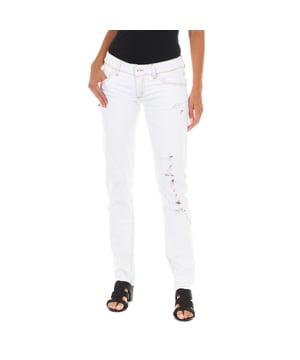 Long jeans. 
 Color off white 
 Waist with belt loops. 
 Button and zip closure on the front. 
 Two pockets on the front. 
 Two open pockets on the back. 
 Narrow cut hem. 
 Brand name patch on the back of the waistband. 
 Broken effect. 
 Matching seams. 

 Composition: 
 - 95% Cotton - 5% Elastane. 

 Washing instructions: 
 - Wash maximum at 40ºC. 
 - Iron at medium temperature. max. 110ºC. 
 - Lets you use a dryer. 
 - Do not use bleach. 
 - Does not support dry cleaning. 

 Composition: 95% Cotton, 5% Elastane
 Care:
- Wash maximum at 40ºC.
 - Iron at medium temperature. max. 110ºC.
 - Allows you to use a dryer.
 - Do not use bleach.
 - Does not support dry cleaning.