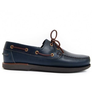 Made in Spain. Purapiel, 10 years warranty. Men's casual boat shoes. Made in 100% natural leather, chrome VI free. High quality materials. Handcrafted stitching. Non-slip rubber sole. Manufactured by other brands for our brand.