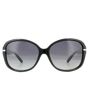 Die Polaroid Sonnenbrille P8419 KIH IX Schwarz Grau Gradient Polarisiert ist ein schöner Damenstil von Polaroid mit runden ovalen Gläsern auf der Schmetterlingssilhouette und ansprechenden Bügeldetails. Die polarisierten Gläser sind das Hauptmerkmal und sorgen für eine klare, entspannungsfreie Sicht, indem sie Blendung entfernen und die Farbwahrnehmung verbessern, sowie 100% UV400-Schutz bieten.