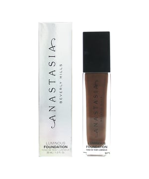This water-resistant liquid foundation delivers long-wearing, medium coverage yet still feels weightless and looks ultra-fresh. It blurs any imperfections without caking or masking the skin’s natural radiance. Gives the complexion a fresh, radiant look with a lightweight, second-skin feeling. Formulated without gluten, parabens, alcohol, oil, mineral oil or talc. Suitable for all skin types, including sensitive skin.